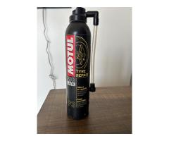 Motul Tyre Repair Spray 300ml Emergency Puncture Fix